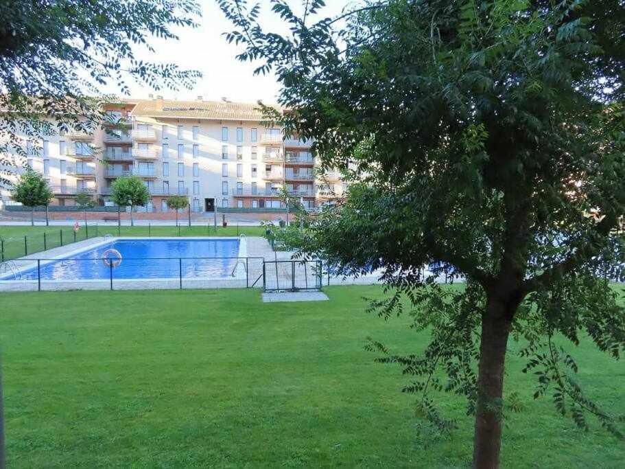 Precioso Atico Con Bonitas Vistas A La Pena Oroel Apartamento Jaca Exterior foto
