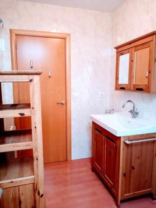 Precioso Atico Con Bonitas Vistas A La Pena Oroel Apartamento Jaca Exterior foto